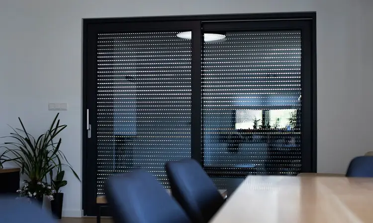 Volets et brise-soleil